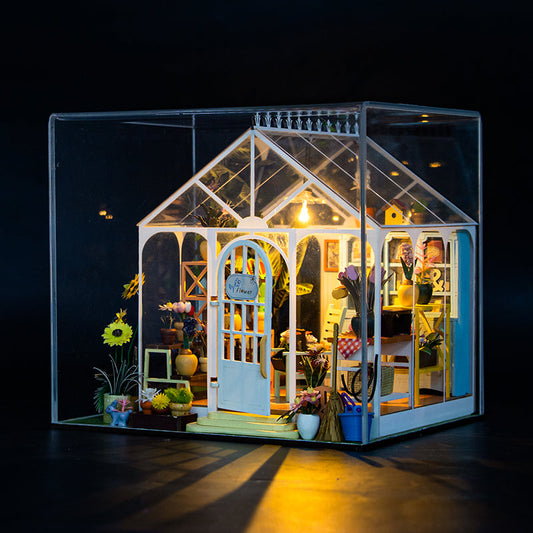 Sunshine Garden House OverDecade